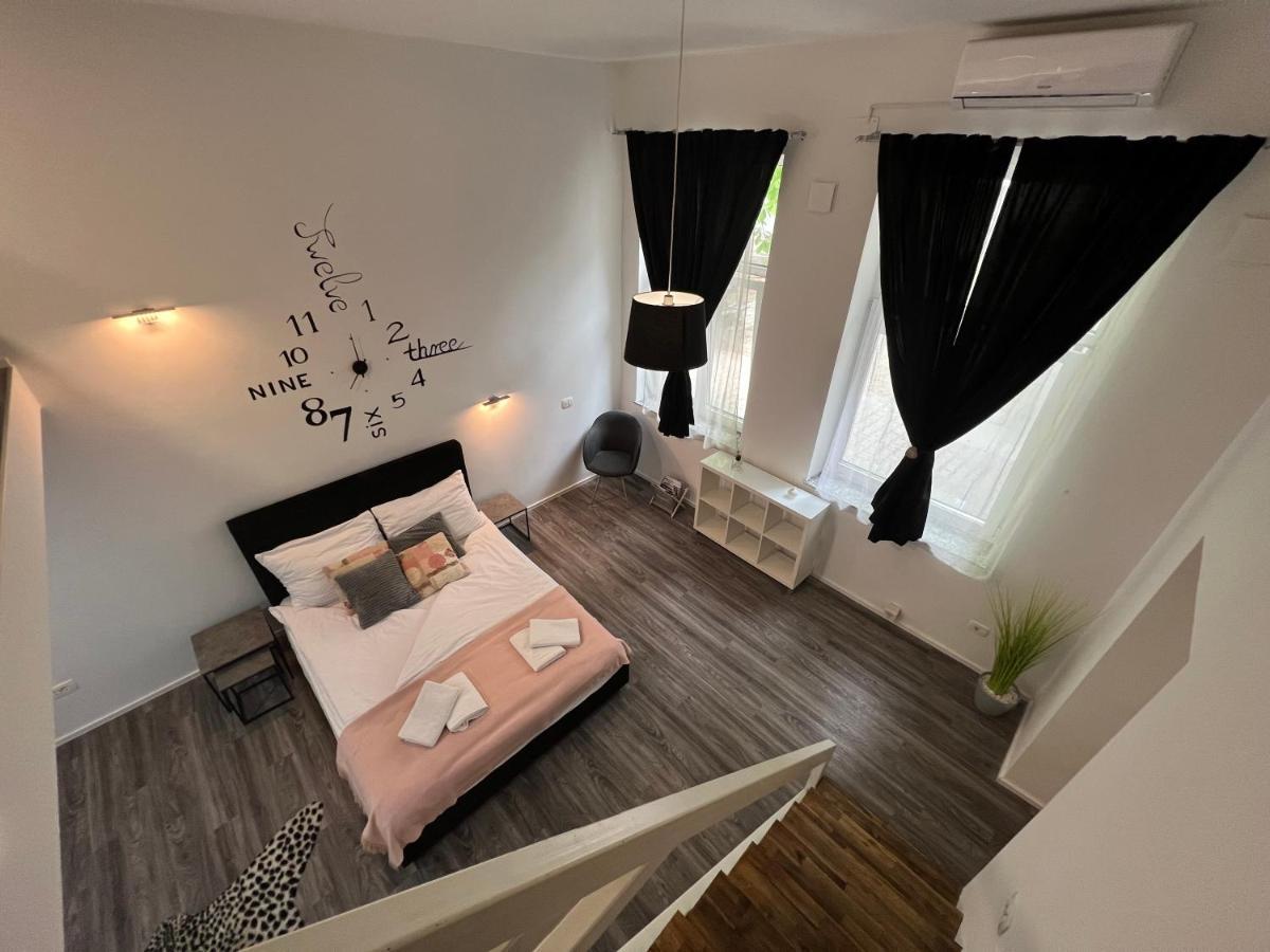 Absolutum Apartment